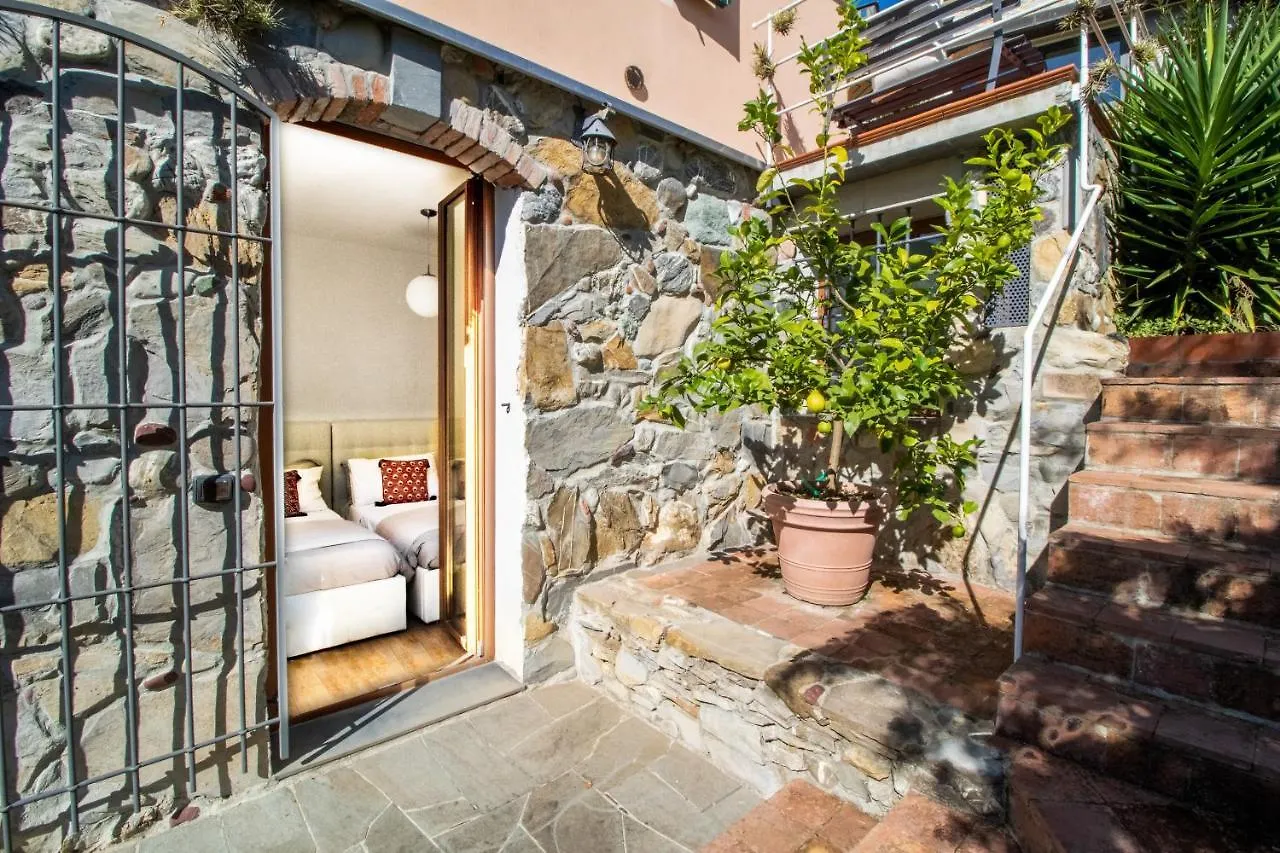 La Villetta - Cozy House With Parking, Wifi, Wall Box And Air Conditioning Rapallo